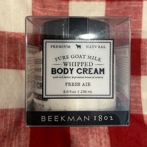 BEEKMAN 1802 Fresh Air Goat Milk Whipped Body Cream 8oz in Box NIB NEW 8 oz.